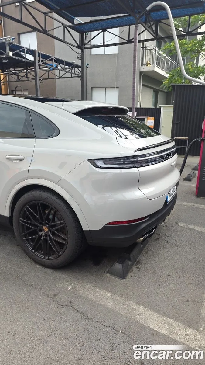 Porsche Cayenne 3.0 2026 — миниатюра 5