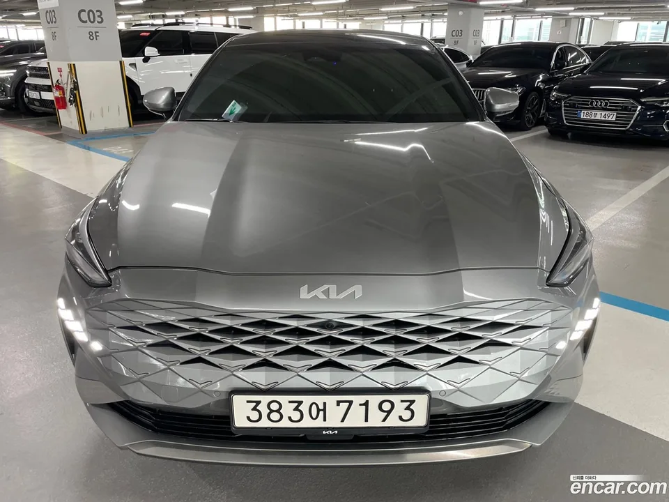 Kia K8 Hybrid 2024 — photo 1, buy with delivery to Moscow