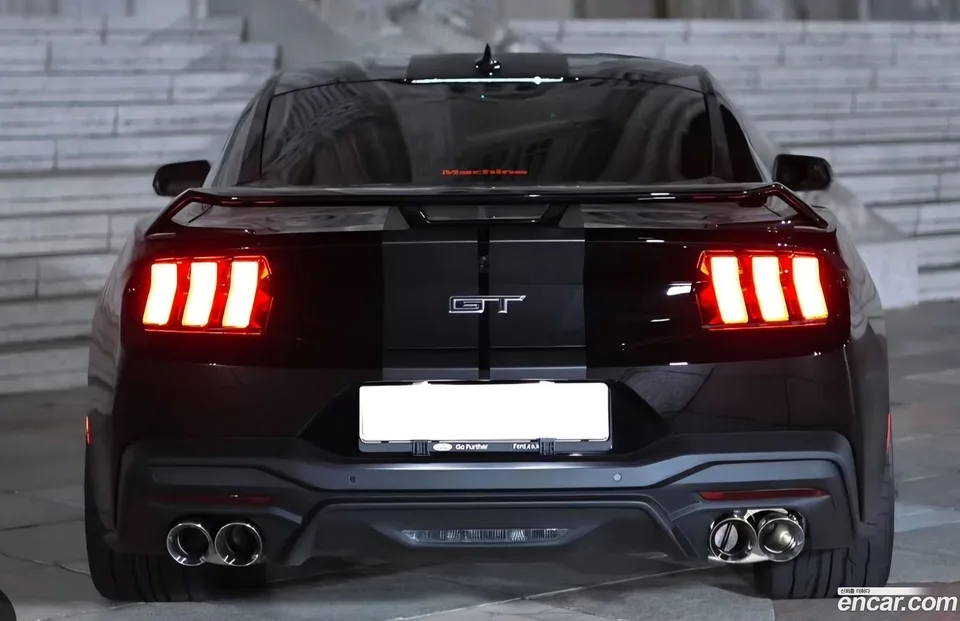 Ford Mustang 5.0 GT 2025 — thumbnail 4