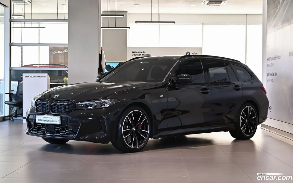 BMW 3 Series M340i xDrive 2024 — фото 1, купить с доставкой в Москву
