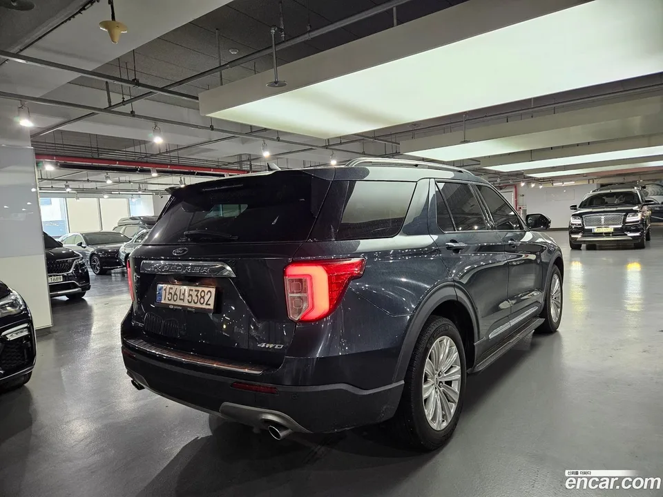 Ford Explorer 2.3 4WD 2022 — thumbnail 4