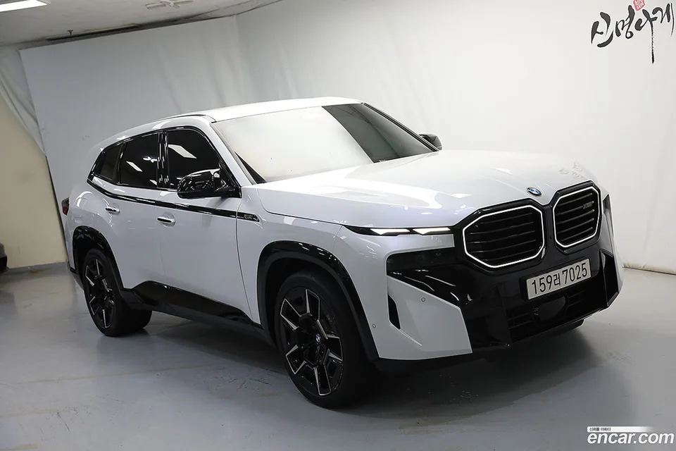 BMW XM 4.4 2023 — thumbnail 2