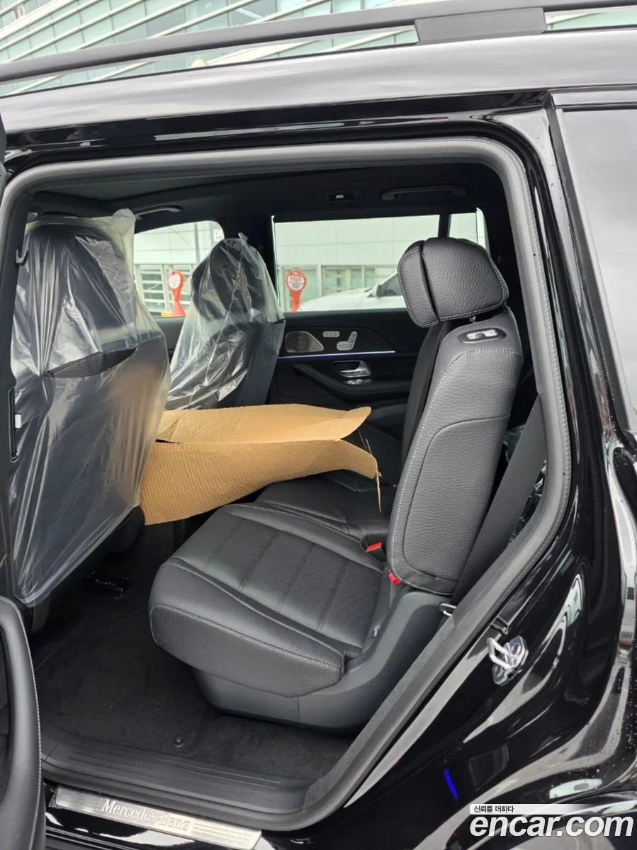 Mercedes-Benz GLS-Class GLS450 4MATIC 2026 — thumbnail 5