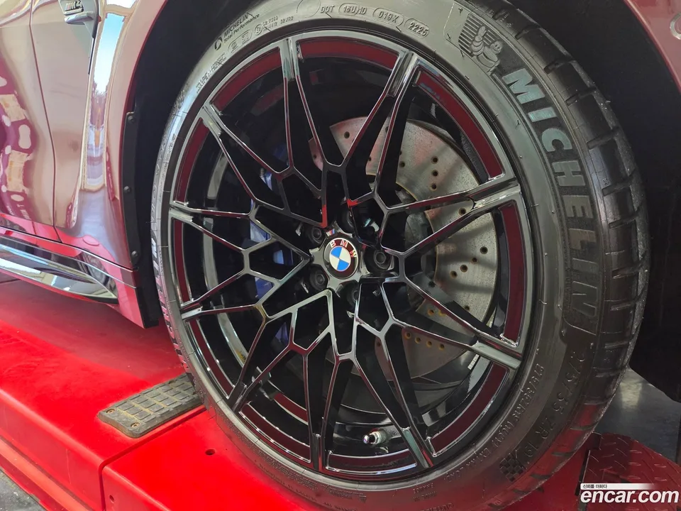 BMW M4 M4 M xDrive 2025 — thumbnail 3