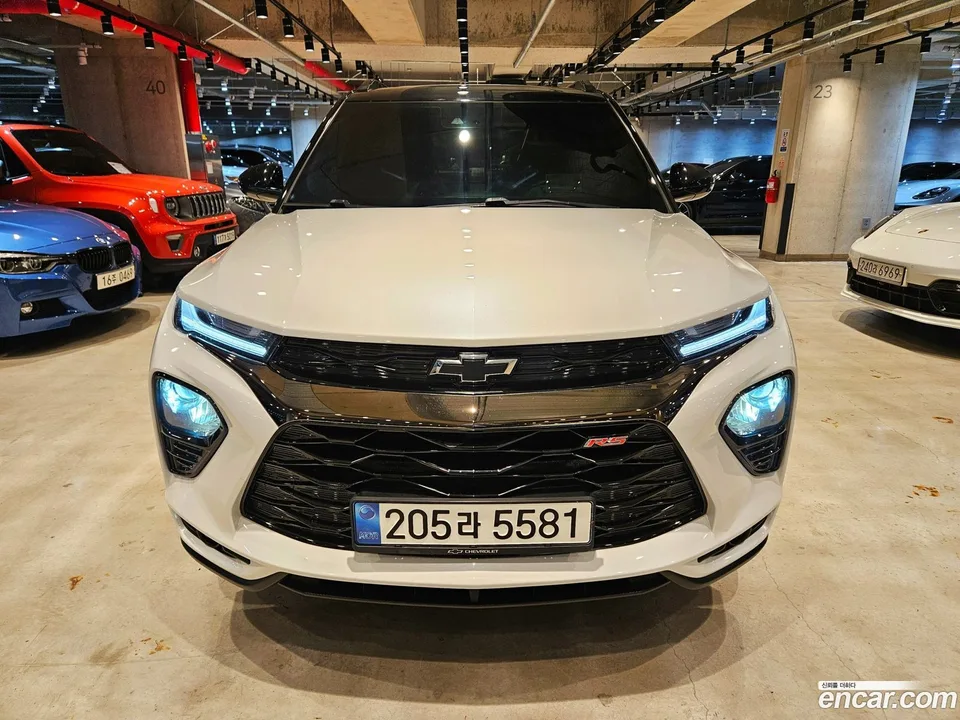 Chevrolet Trailblazer 1.3 4WD 2022 — photo 1, buy with delivery to Moscow