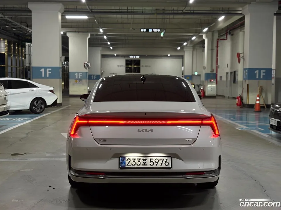 Kia K8 Hybrid 2025 — thumbnail 2