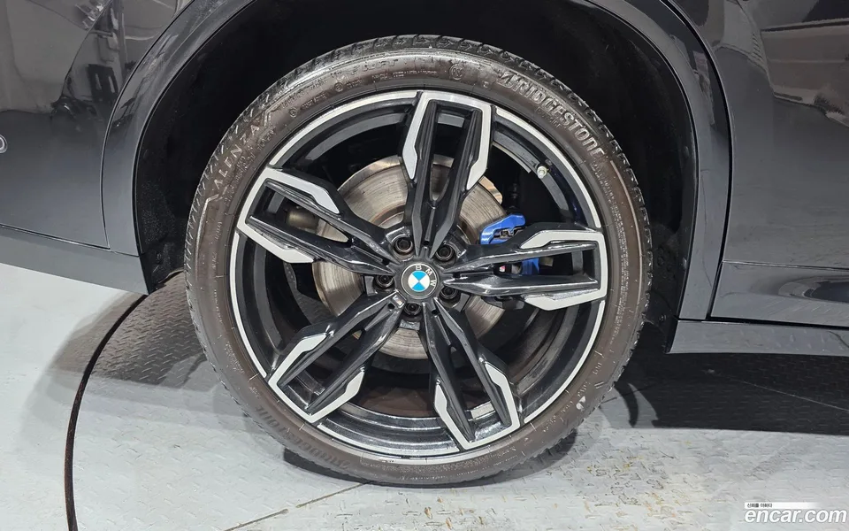 BMW X4 xDrive M40i 2022 — thumbnail 2