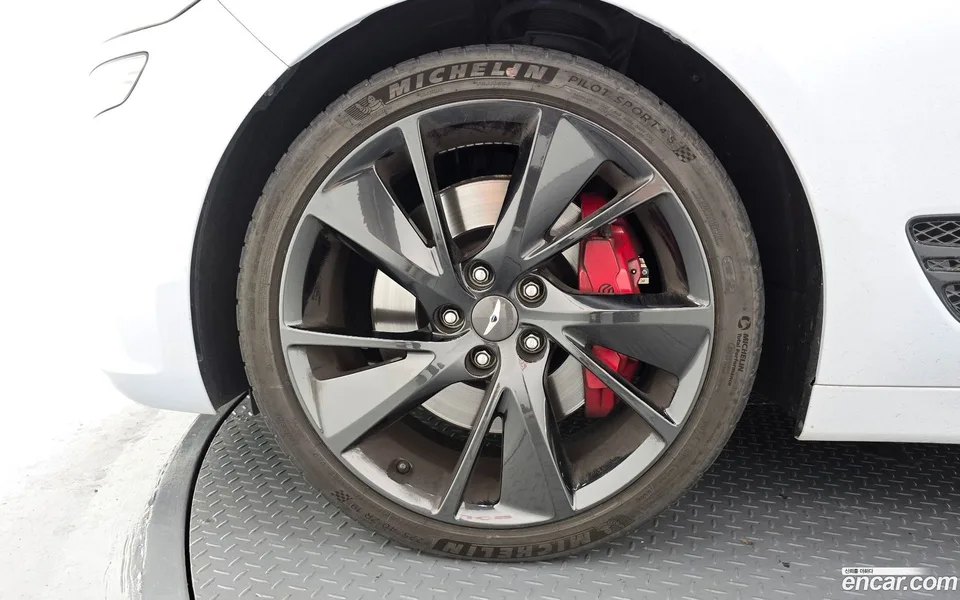 Genesis G70 3.3T 2WD 2022 — thumbnail 2