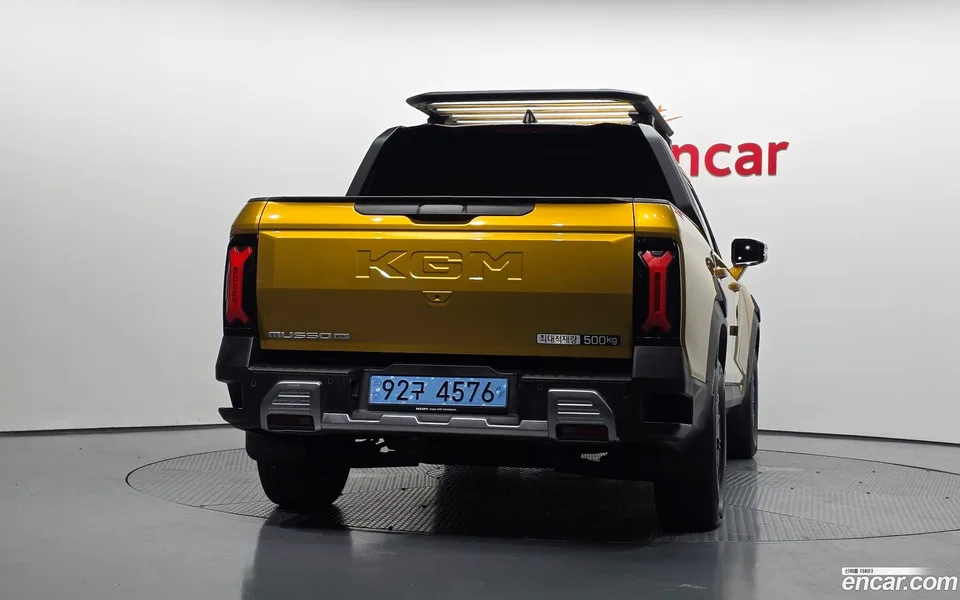 KG Mobility Musso EV MX 2026 — thumbnail 4