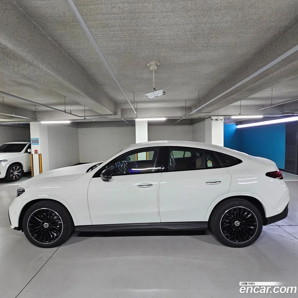Mercedes-Benz GLC-Class GLC300 4MATIC 2026 — thumbnail 2