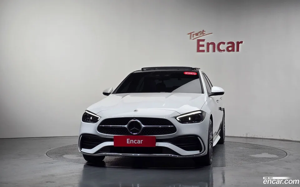 Mercedes-Benz C-Class C300 AMG Line 2022 — thumbnail 3