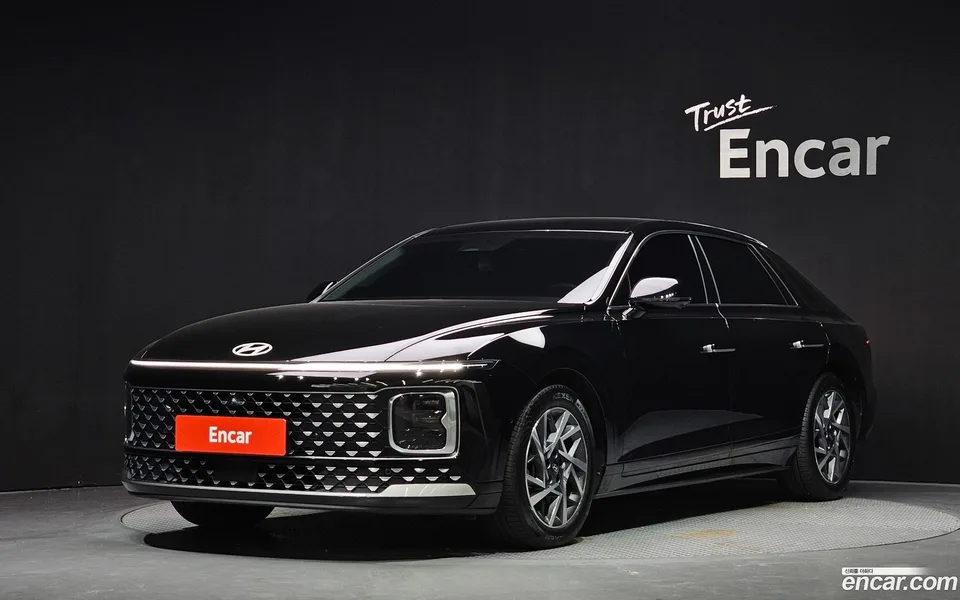 Hyundai Grandeur 3.5 LPG 2WD 2023 — photo 1, buy with delivery to Moscow
