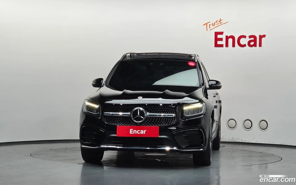 Mercedes-Benz GLB-Class GLB250 4MATIC 2024 — thumbnail 3
