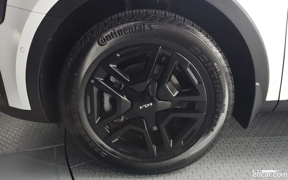 Kia Sorento HEV 1.6 2WD 2024 — thumbnail 2