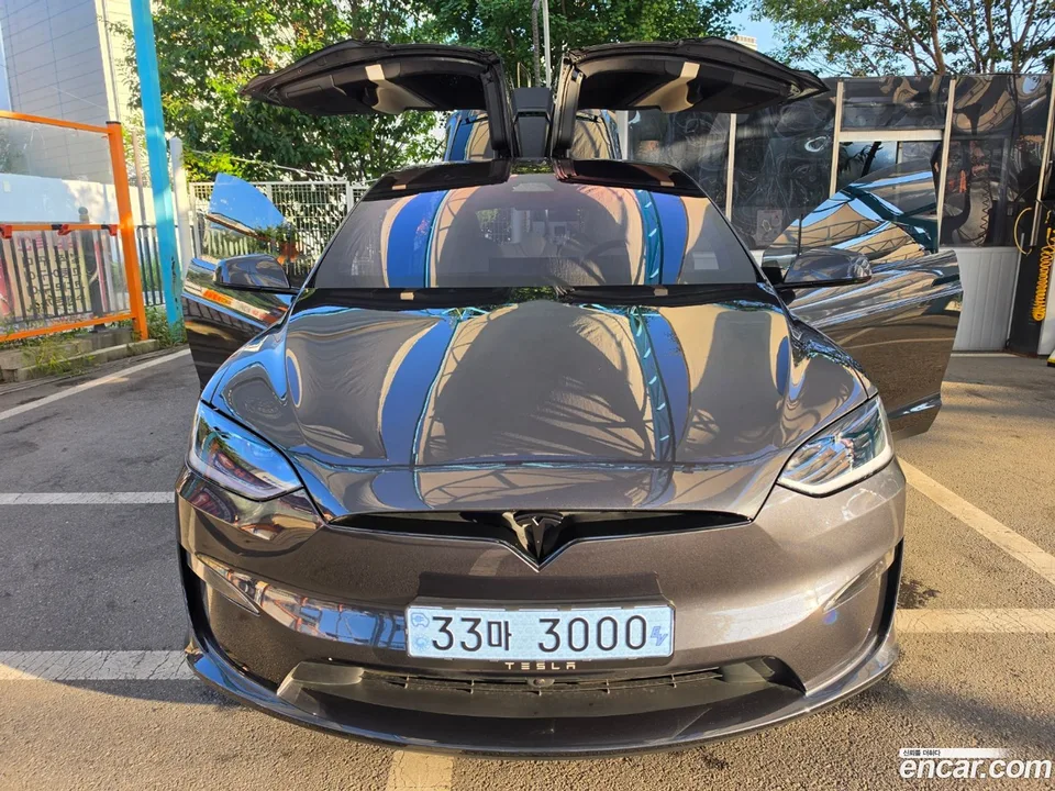 Tesla Model X AWD 2026 — thumbnail 3