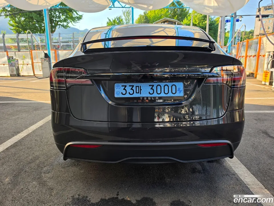Tesla Model X AWD 2026 — thumbnail 4