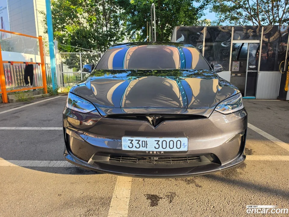 Tesla Model X AWD 2026 — photo 1, buy with delivery to Moscow
