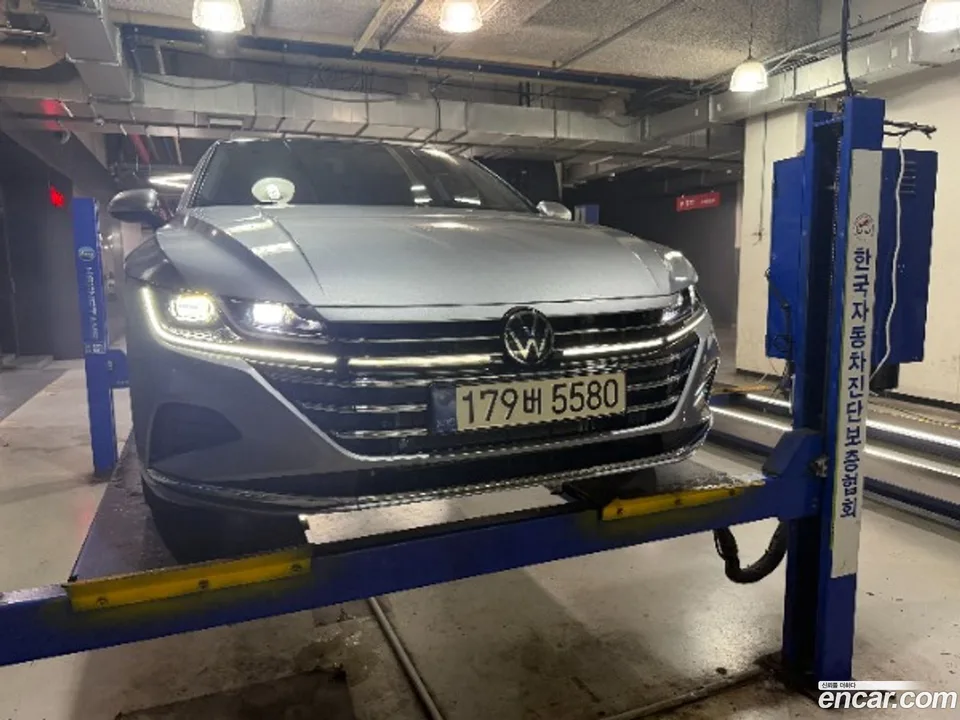 Volkswagen Arteon 2.0 TDI 2023 — photo 1, buy with delivery to Moscow