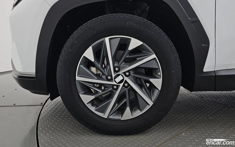 Hyundai Tucson Hybrid 2WD 2023 — thumbnail 2