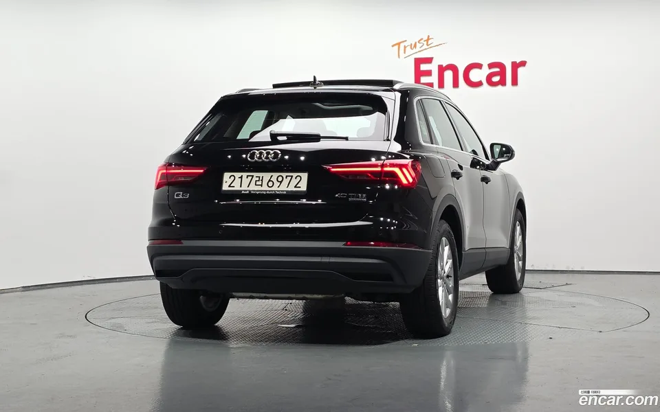 Audi Q3 40 TFSI 2025 — thumbnail 4