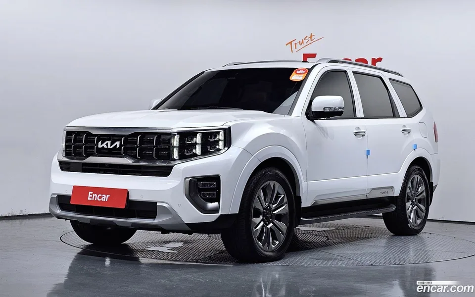 Kia Mohave The Master 3.0 4WD 5 2023 — photo 1, buy with delivery to Moscow