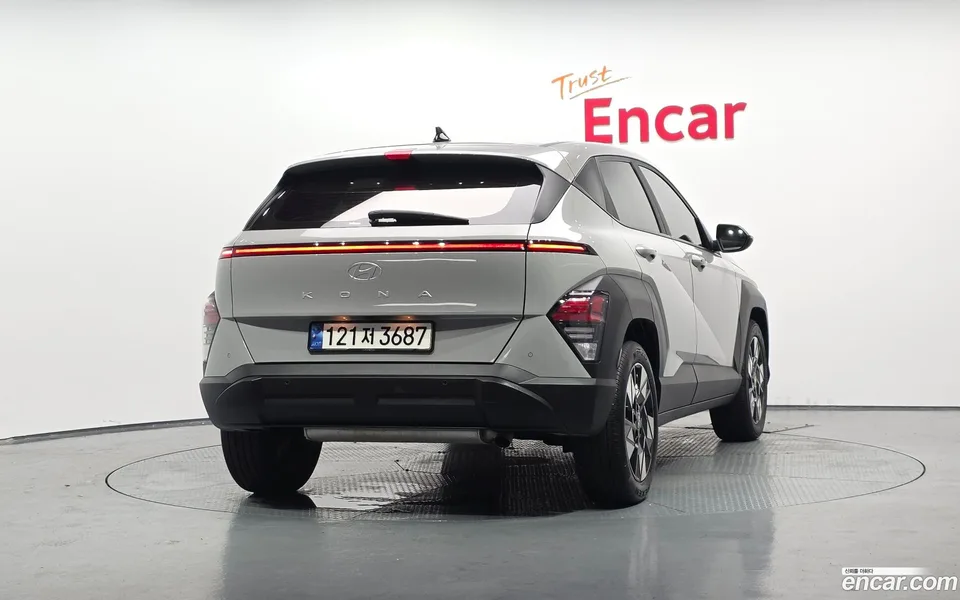 Hyundai Kona 1.6 2WD 2023 — thumbnail 4