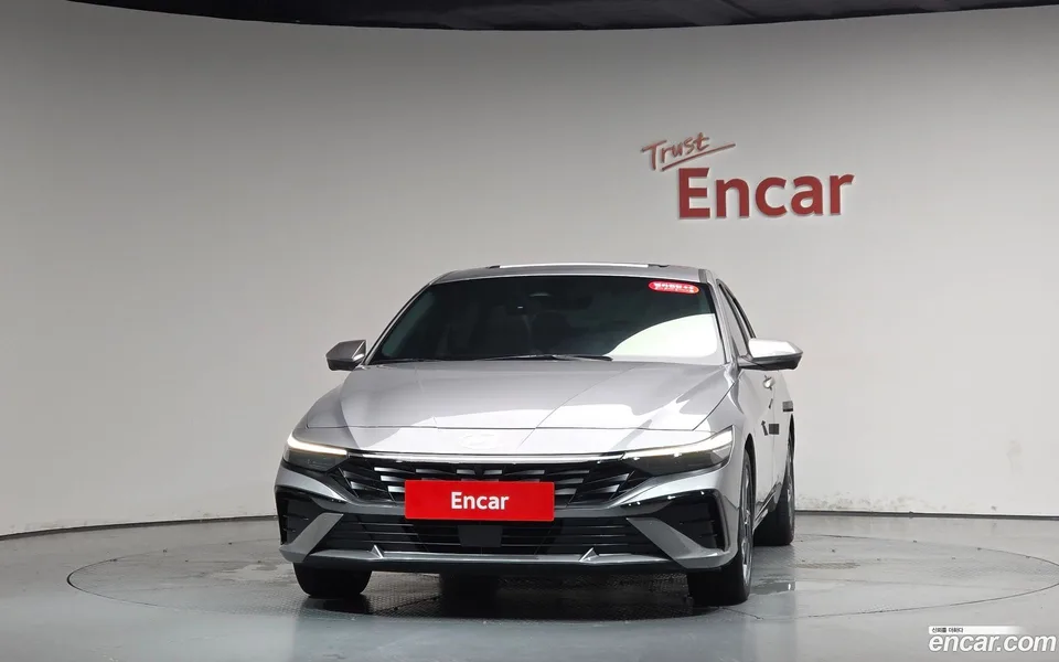 Hyundai Avante CN7 Hybrid 2025 — thumbnail 3
