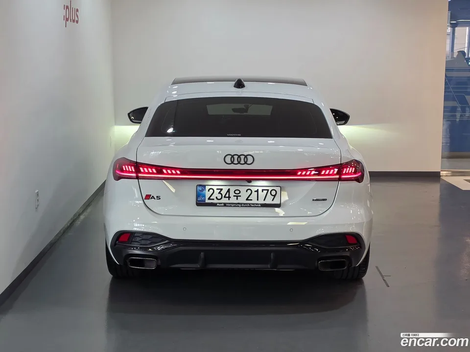 Audi A5 40 TFSI S Line 2025 — thumbnail 4