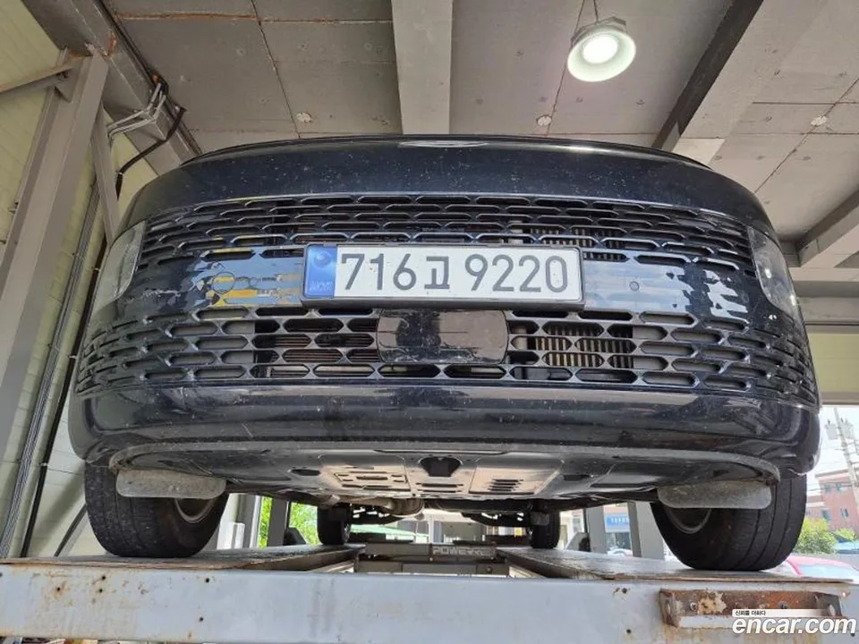 Hyundai Staria HEV 1.6 11 2024 — photo 1, buy with delivery to Moscow