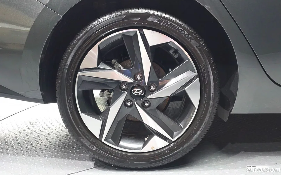 Hyundai Avante 1.6 2022 — thumbnail 2