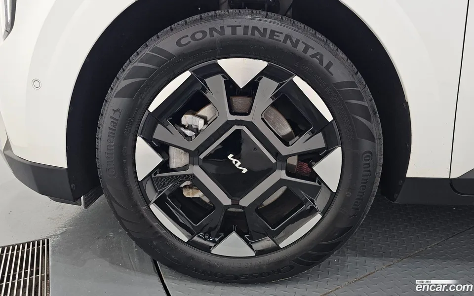 Kia Carnival HEV 9 2024 — thumbnail 2