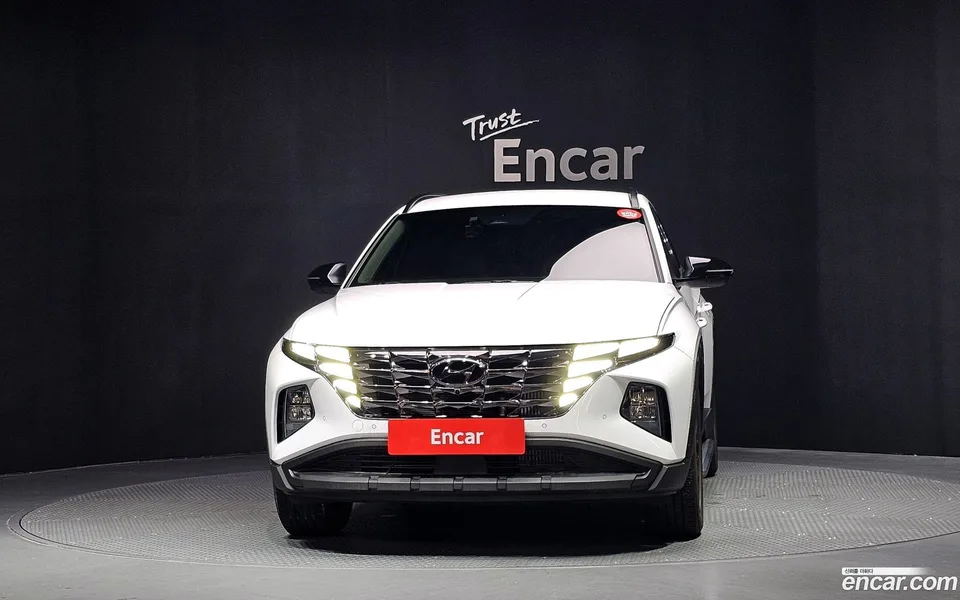 Hyundai Tucson 2.0 4WD 2023 — thumbnail 3