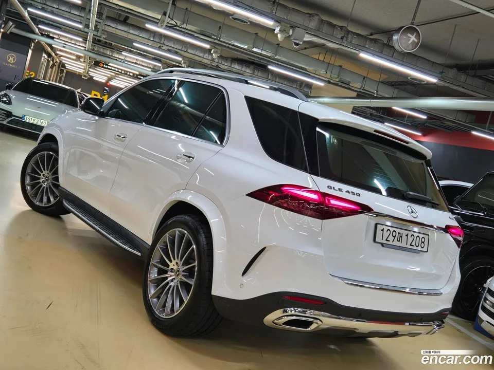 Mercedes-Benz GLE-Class GLE450 4MATIC 2025 — thumbnail 2