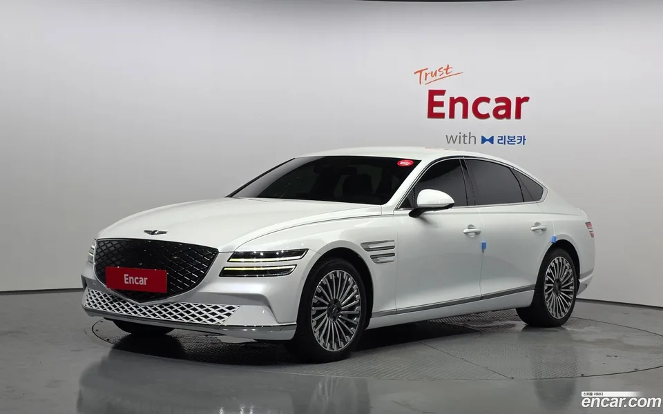 Genesis Electrified G80 e-AWD 2023 — photo 1, buy with delivery to Moscow