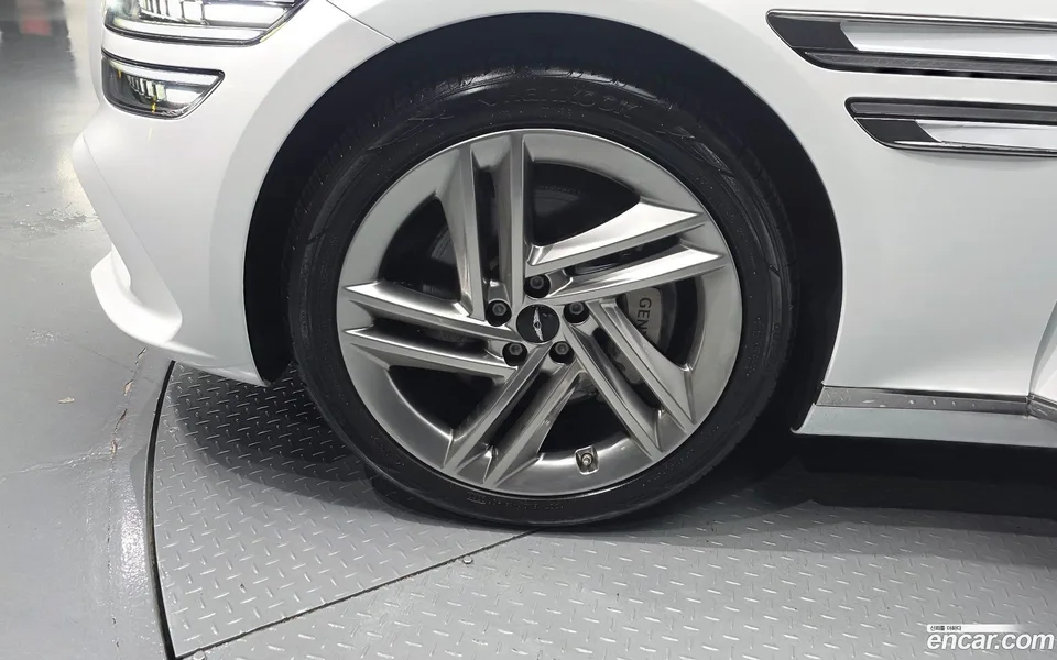 Genesis G80 2.5 2WD 2024 — thumbnail 2