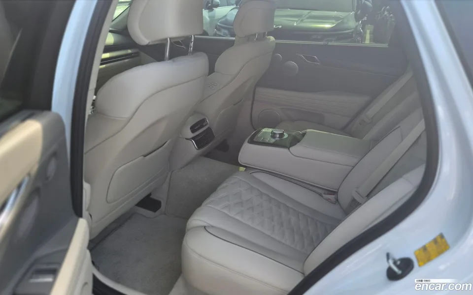 Genesis G80 3.5 AWD 2025 — thumbnail 4