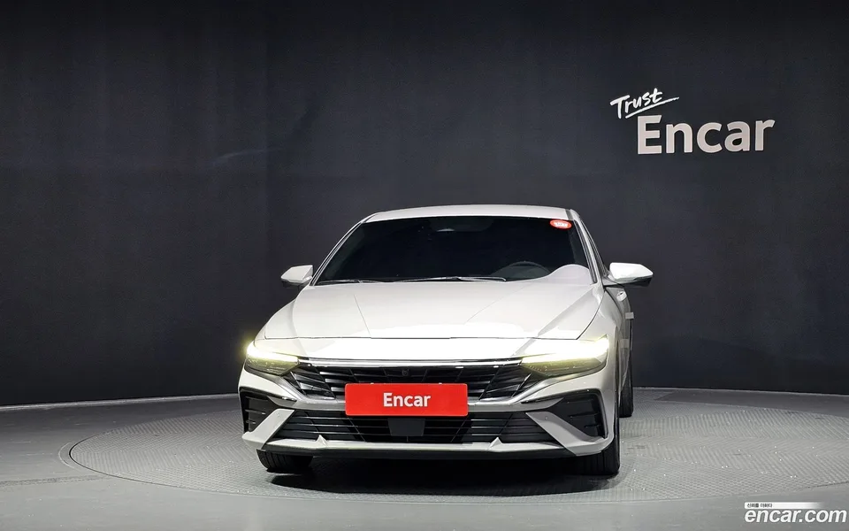 Hyundai Avante CN7 Hybrid 2025 — thumbnail 3