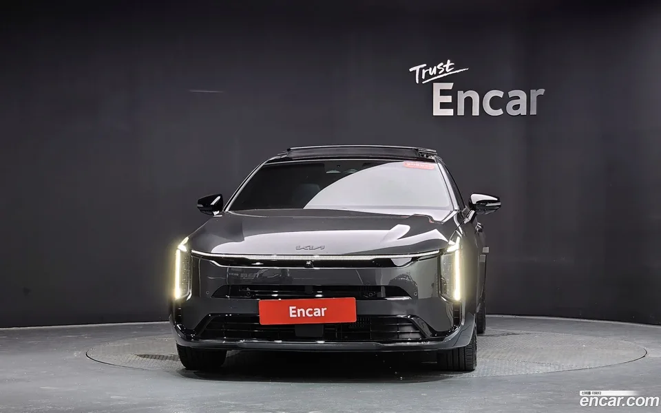 Kia K8 Hybrid 2025 — thumbnail 3