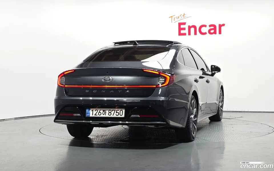 Hyundai Sonata 2.0 2022 — thumbnail 4