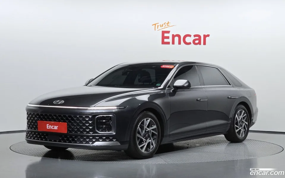 Hyundai Grandeur 2.5 2WD 2023 — photo 1, buy with delivery to Moscow