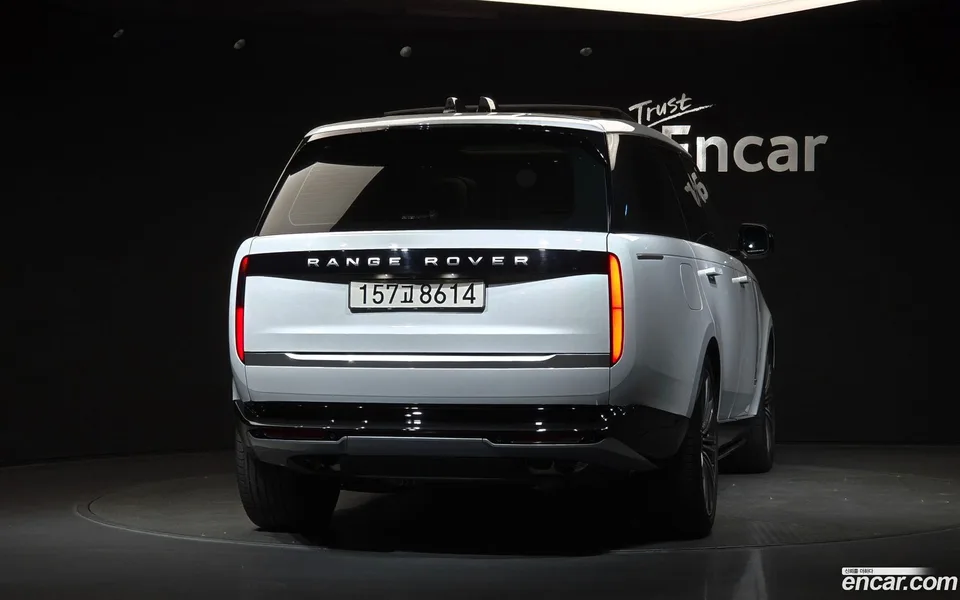 Land Rover Range Rover P530 AB LWB 2025 — миниатюра 4