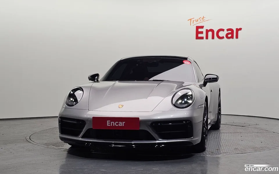 Porsche 911 (992) 4 GTS 2022 — thumbnail 3