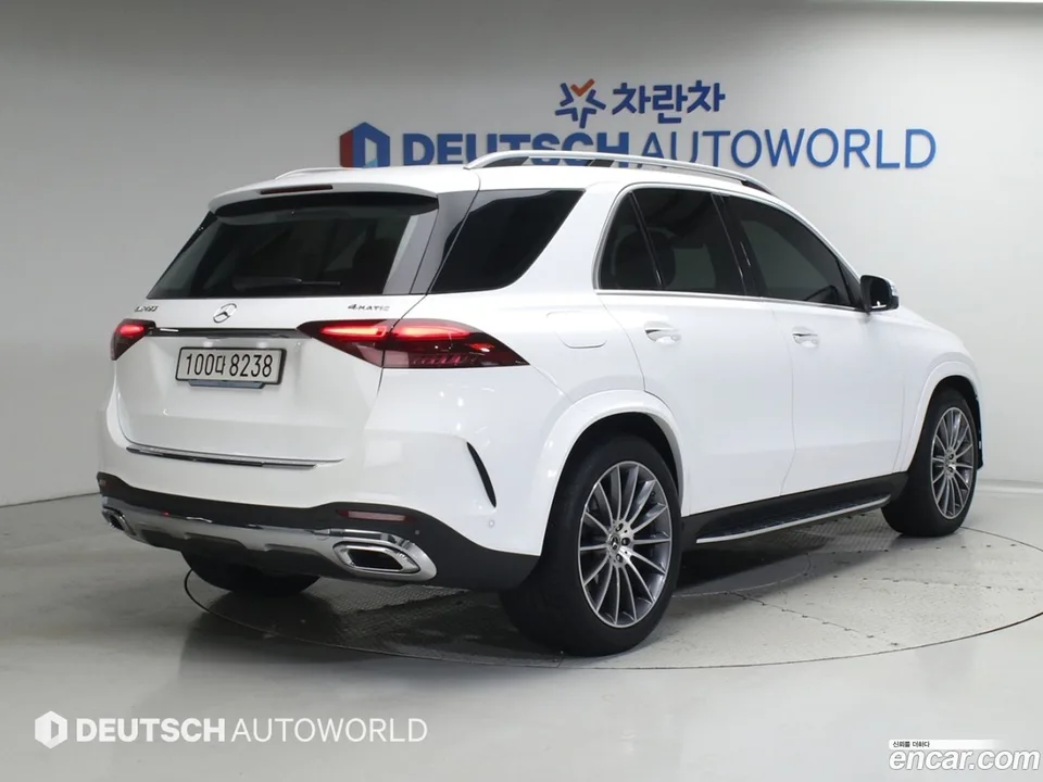 Mercedes-Benz GLE-Class GLE450 4MATIC 2025 — thumbnail 3