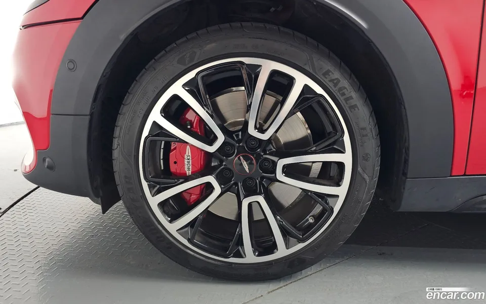 MINI Cooper S Countryman JCW 2023 — thumbnail 2