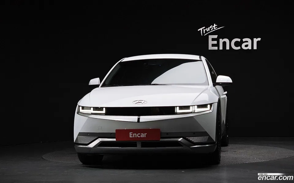 Hyundai Ioniq 5 2022 — thumbnail 3