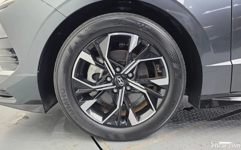 Hyundai Sonata The Edge 1.6 2023 — thumbnail 5