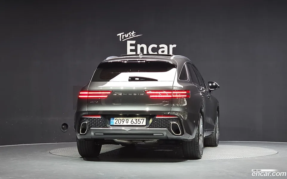 Genesis GV70 3.5T AWD 2023 — thumbnail 4