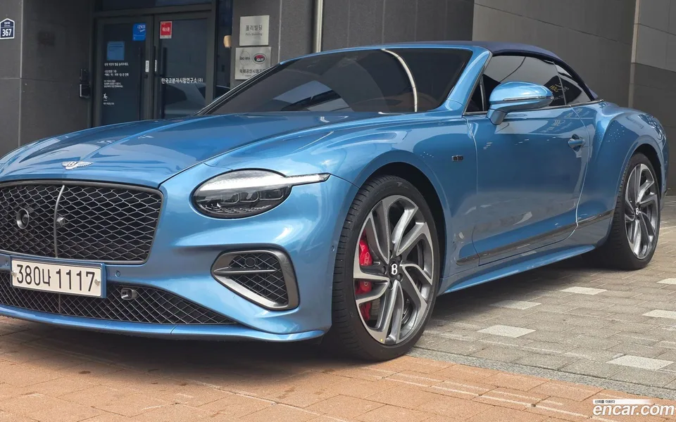 Bentley Continental GT 4.0 GTC 2025 — photo 1, buy with delivery to Moscow