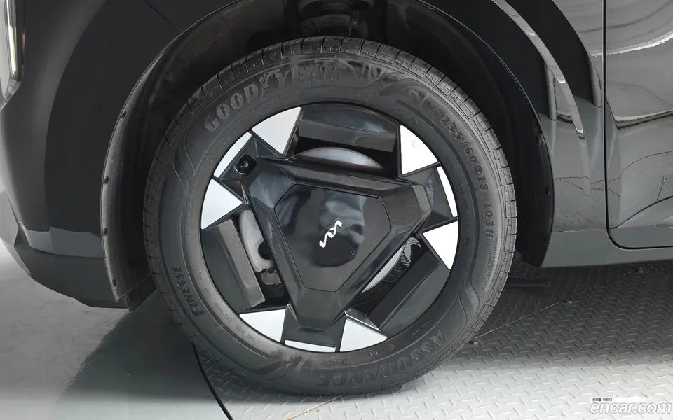 Kia Carnival HEV 9 2025 — thumbnail 2