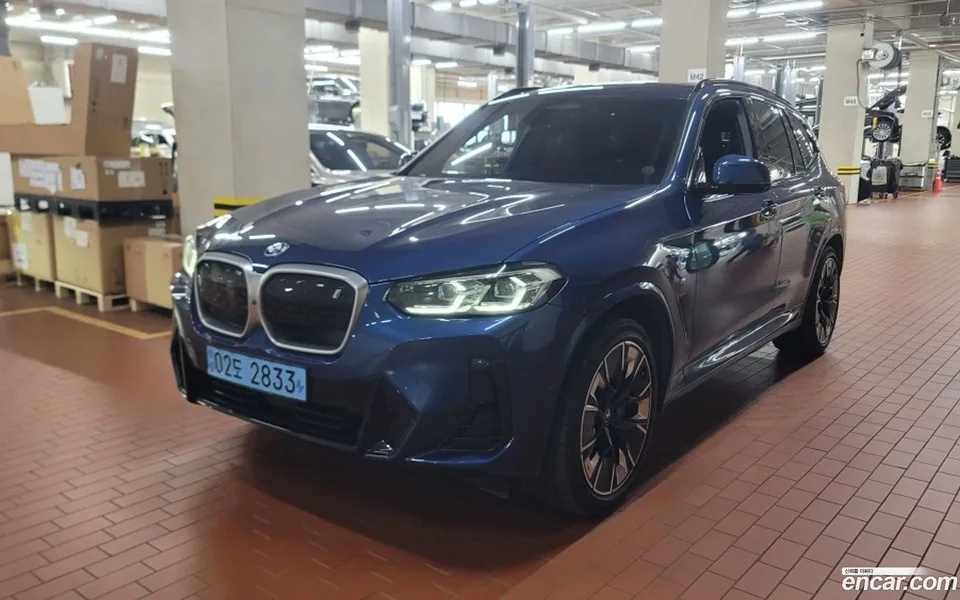 BMW iX3 M 2022 — photo 1, buy with delivery to Moscow